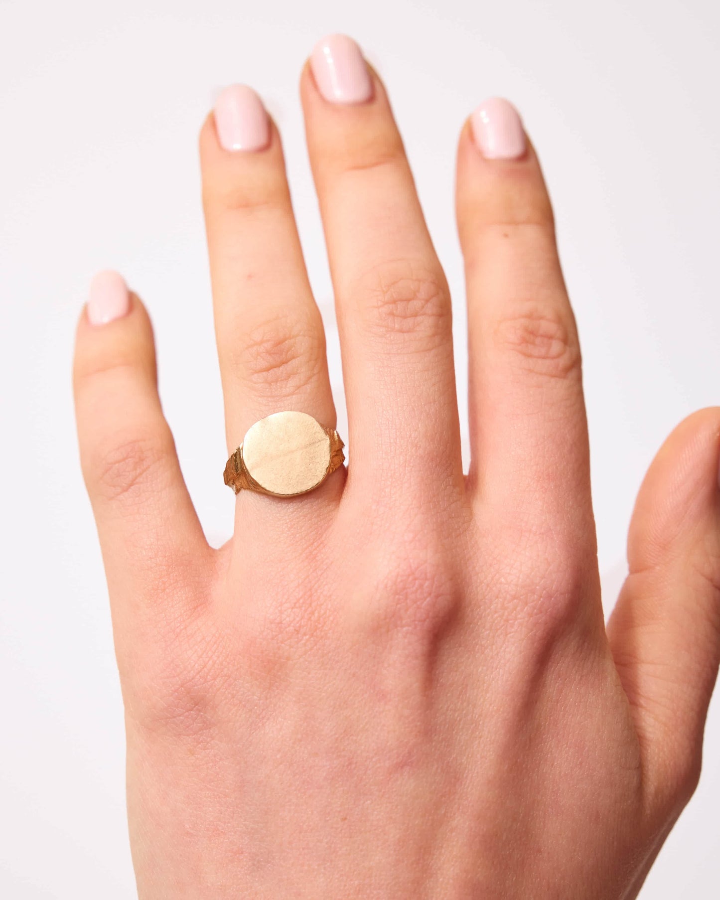 Luac ring gold