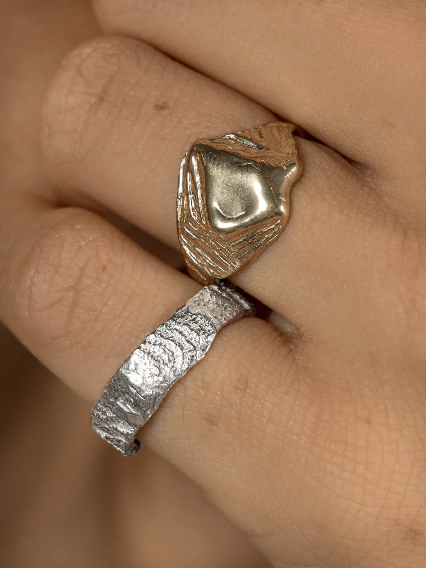 Dhuma ring silver